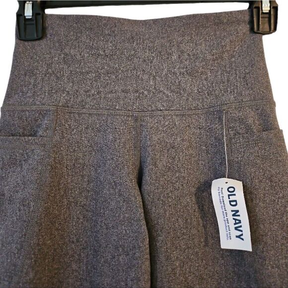 Old Navy High Rise Powersoft Leggings Side Pockets 7/8 Length Gray Size XS NWT - Picture 5 of 9